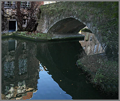 Guy Ciarcia - House and Bridge Guy Ciarcia - House and Bridge