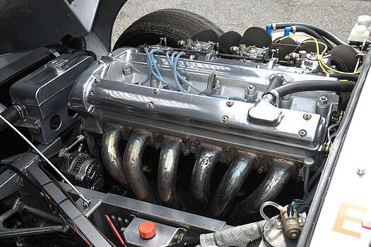 Engine Engine