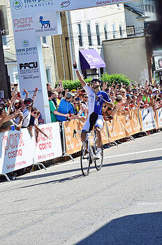 Lisa Phillips - Kiel Reijnen Wins Lisa Phillips - Kiel Reijnen Wins