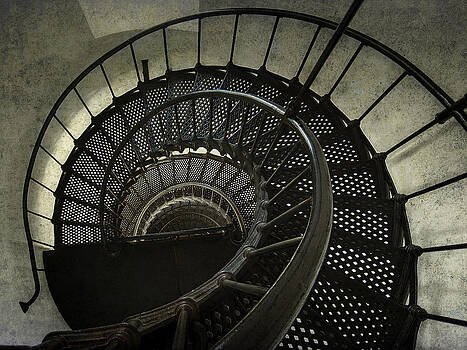 Daniel Hagerman - NAUTILUS STAIRWAY Daniel Hagerman - NAUTILUS STAIRWAY