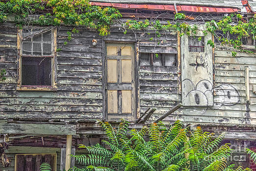 Dale Powell - Needs Some TLC Dale Powell - Needs Some TLC