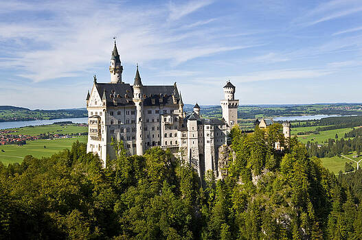 Pam Elliott - Neuschwanstein Castle in Bavaria Germany Pam Elliott - Neuschwanstein Castle in Bavaria Germany
