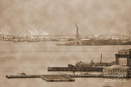 RicardMN Photography - New York Harbor and Statue of Libertty vintage RicardMN Photography - New York Harbor and Statue of Libertty vintage