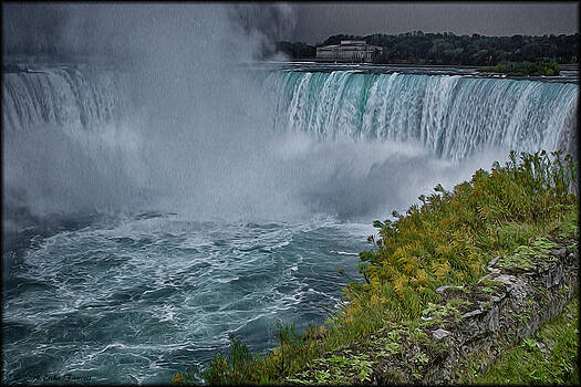 Erika Fawcett - Niagra Falls in Oil Erika Fawcett - Niagra Falls in Oil
