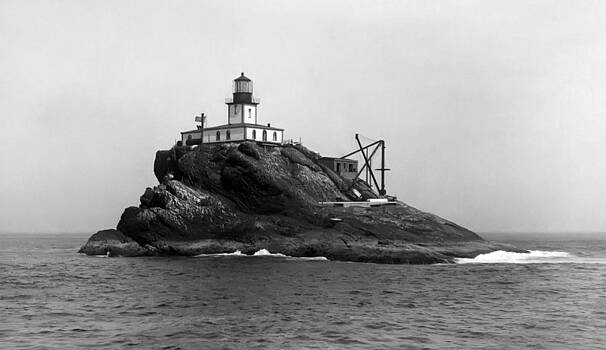 Daniel Hagerman - OREGON TILLAMOOK LIGHTHOUSE - 1891 Daniel Hagerman - OREGON TILLAMOOK LIGHTHOUSE - 1891