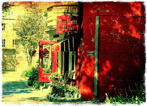 Laura Carter - Red Brick Hotel Photograph Laura Carter - Red Brick Hotel Photograph