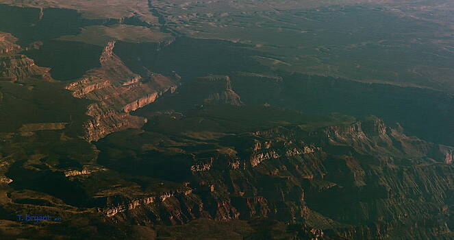 Kume Bryant - Soft Early Morning Light Over the Grand Canyon 2 Kume Bryant - Soft Early Morning Light Over the Grand Canyon 2