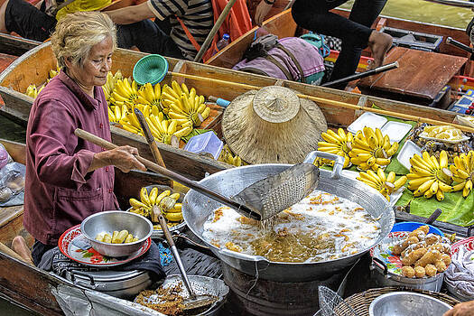 Paul W Sharpe Aka Wizard of Wonders - Thai Floating Market No 2 - Deep Fried Bananas Paul W Sharpe Aka Wizard of Wonders - Thai Floating Market No 2 - Deep Fried Bananas