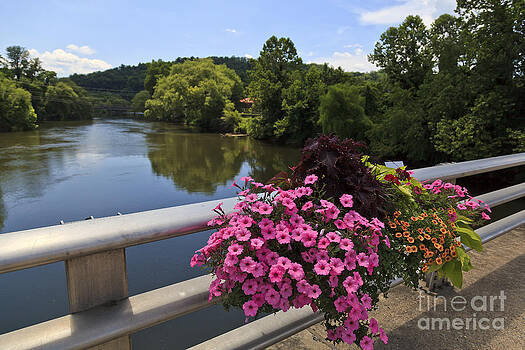 Jill Lang - Tuckasegee River Jill Lang - Tuckasegee River