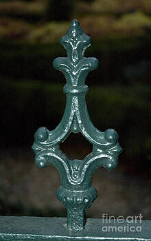 Tim Mulina - Cast Iron Fence Top 4 Tim Mulina - Cast Iron Fence Top 4