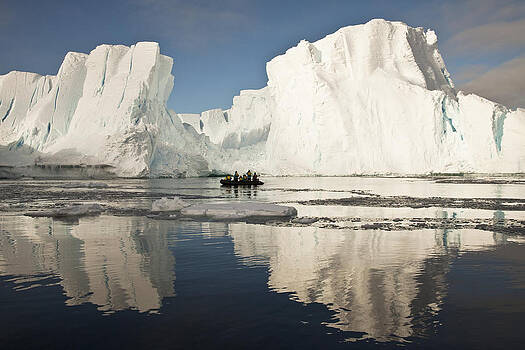 Colin Monteath - Tourists In Zodiac Looking At Iceberg Colin Monteath - Tourists In Zodiac Looking At Iceberg