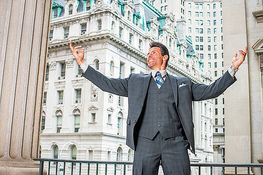 Alexander Image - Portrait of Handsome American Middle Age Businessman in New York Alexander Image - Portrait of Handsome American Middle Age Businessman in New York