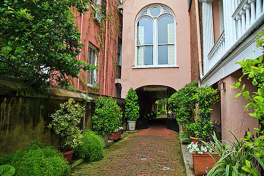Jill Lang - Alley at Carriage House Inn in The Battery Jill Lang - Alley at Carriage House Inn in The Battery