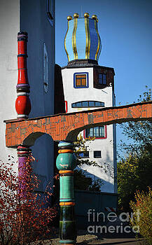 Jost Houk - Arch of Hundertwasser Jost Houk - Arch of Hundertwasser