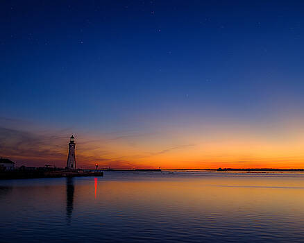 Chris Bordeleau - Buffalo Main Light Twilight Chris Bordeleau - Buffalo Main Light Twilight