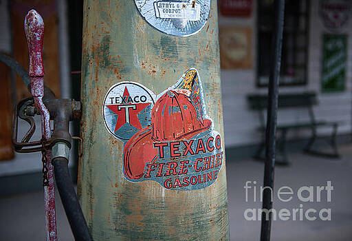 Dale Powell - Old Time Gas Station Pump Dale Powell - Old Time Gas Station Pump