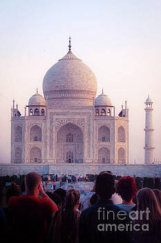 Neha Gupta - Pre-Dawn Tourists At Taj Mahal Neha Gupta - Pre-Dawn Tourists At Taj Mahal