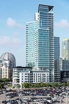Robert VanDerWal - Park 12 Building Robert VanDerWal - Park 12 Building