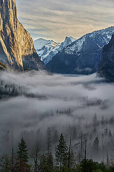 Jon Glaser - Tunnel View at Dawn Jon Glaser - Tunnel View at Dawn