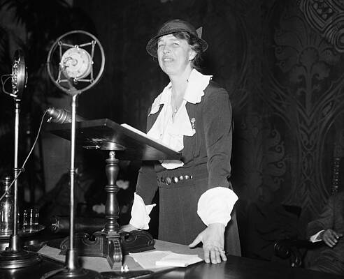 Wall Art - Photograph - Anna Eleanor Roosevelt (1884-1962) #1 by Granger