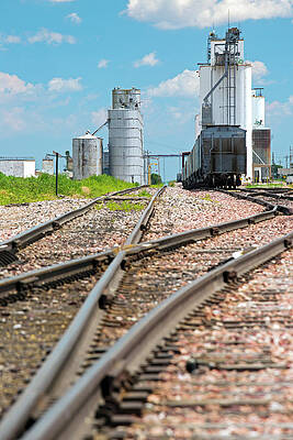 Wall Art - Photograph - Grain Elevators And Railway #1 by Science Photo Library