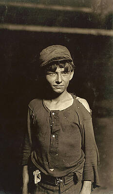 Wall Art - Photograph - Hine Child Laborer, 1908 #1 by Granger