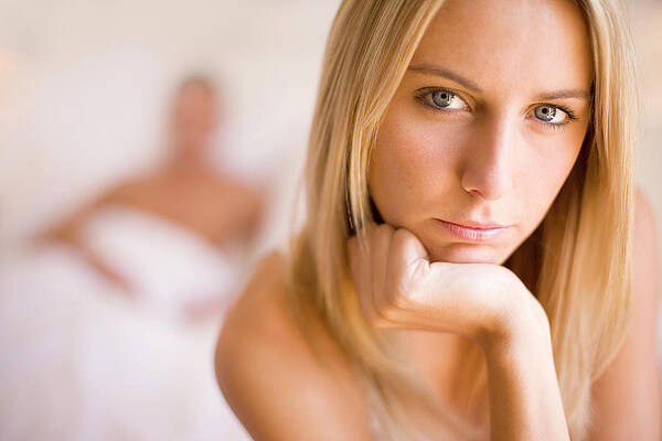 Wall Art - Photograph - Relationship Trouble #1 by Science Photo Library