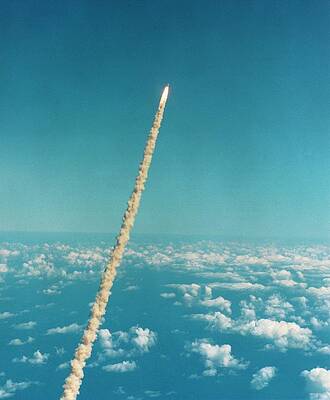 Wall Art - Photograph - Space Shuttle Launch #1 by Science Photo Library
