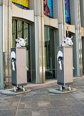 Cow Parade N Y C 2000 - Twin Cowers by Allen Beatty Cow Parade N Y C 2000 - Twin Cowers by Allen Beatty