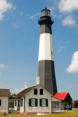 Wall Art - Photograph - Tybee Island Lighthouse #1 by Millard H. Sharp