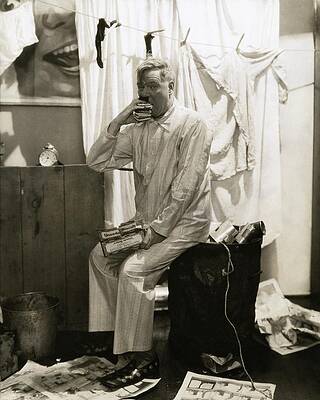 Wall Art - Photograph - W. C. Fields Wearing Pyjamas #1 by Edward Steichen