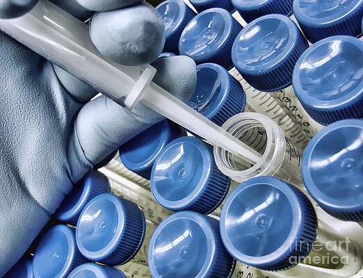 Wall Art - Photograph - Scientific Experiment in Science Research Lab #10 by Science Research Lab