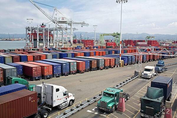 Wall Art - Photograph - Container Port #2 by Science Photo Library