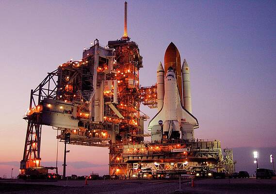 Wall Art - Photograph - Discovery At Launch Pad #2 by Science Photo Library