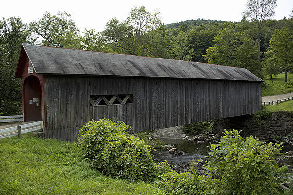 Wall Art - Photograph - Green River Covered Bridge, Vermont #2 by Science Stock Photography