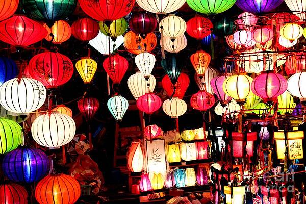 Hoi An by Minh Nhat Trinh