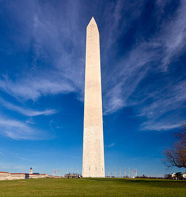 Wall Art - Photograph - Wide angle view of Washington Monument #2 by Steven Heap