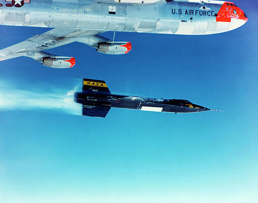 Wall Art - Photograph - X-15 Launch From A Boeing B-52 #2 by Science Photo Library