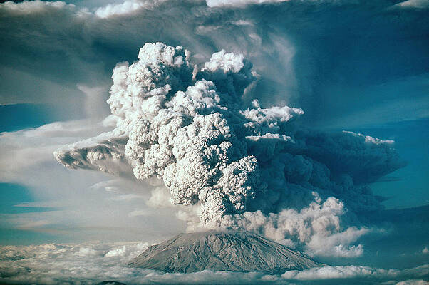 Wall Art - Photograph - Ash Plume, Mount St. Helens #3 by David Weintraub