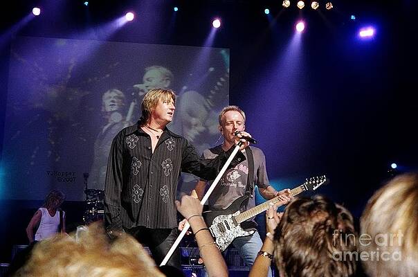 Def Leppard 2007 by Vicki Hopper