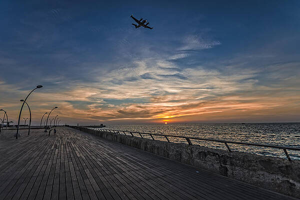 a kodak moment at the Tel Aviv port by Ron Shoshani a kodak moment at the Tel Aviv port by Ron Shoshani