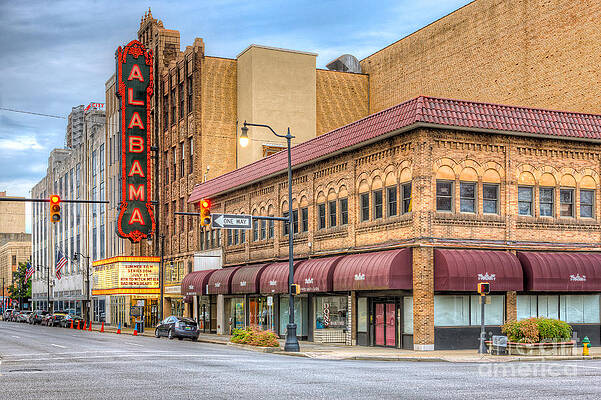 Wall Art featuring the photograph Alabama Theatre I by Clarence Holmes