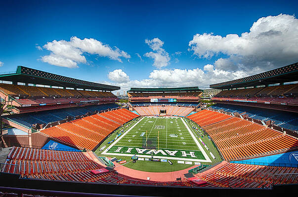 Aloha Stadium by Dan McManus Aloha Stadium by Dan McManus