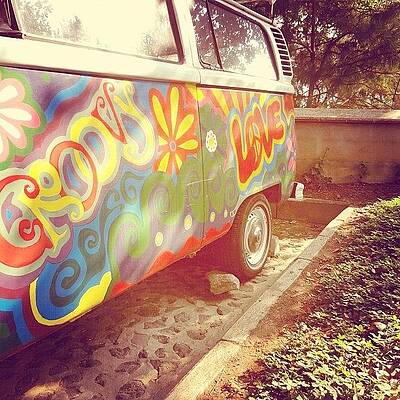 Wall Art - Photograph - Groovy Bus by Melissa Yosua-Davis
