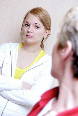 Wall Art - Photograph - Argument by Science Photo Library