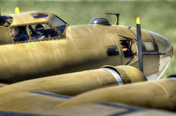 Wall Art - Photograph - B-17 by David Hart