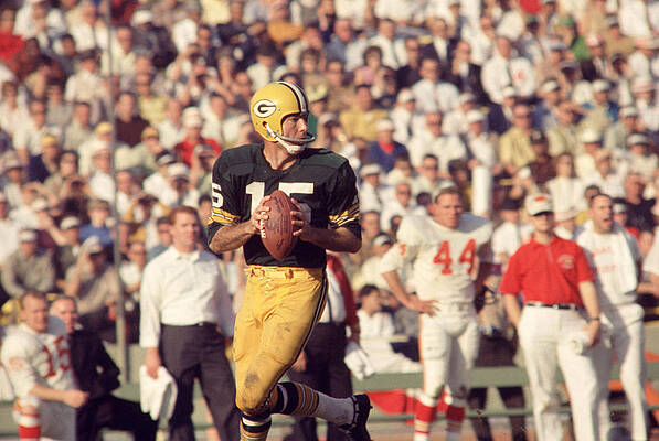 Wall Art - Photograph - Bart Starr Vs. Chiefs by Retro Images Archive