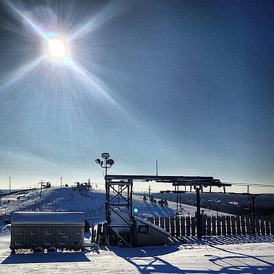 Wall Art - Photograph - Bluebird Day At Mt Brighton For Race by Joe Minock