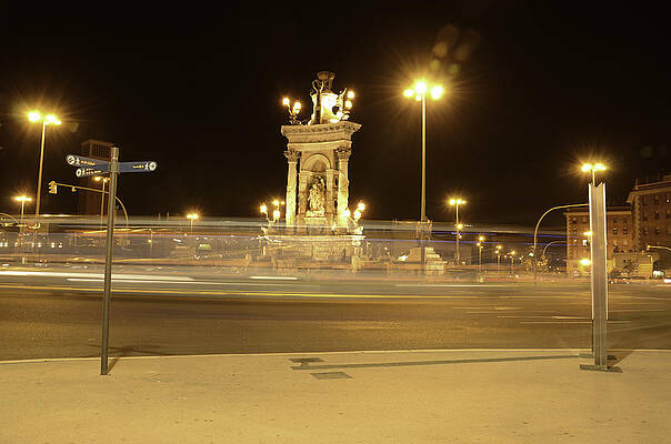 Busy night Barcelona by Adam Palmer