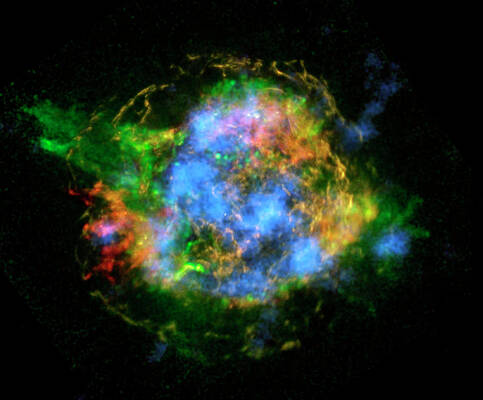 Wall Art - Photograph - Cassiopeia A by Science Photo Library